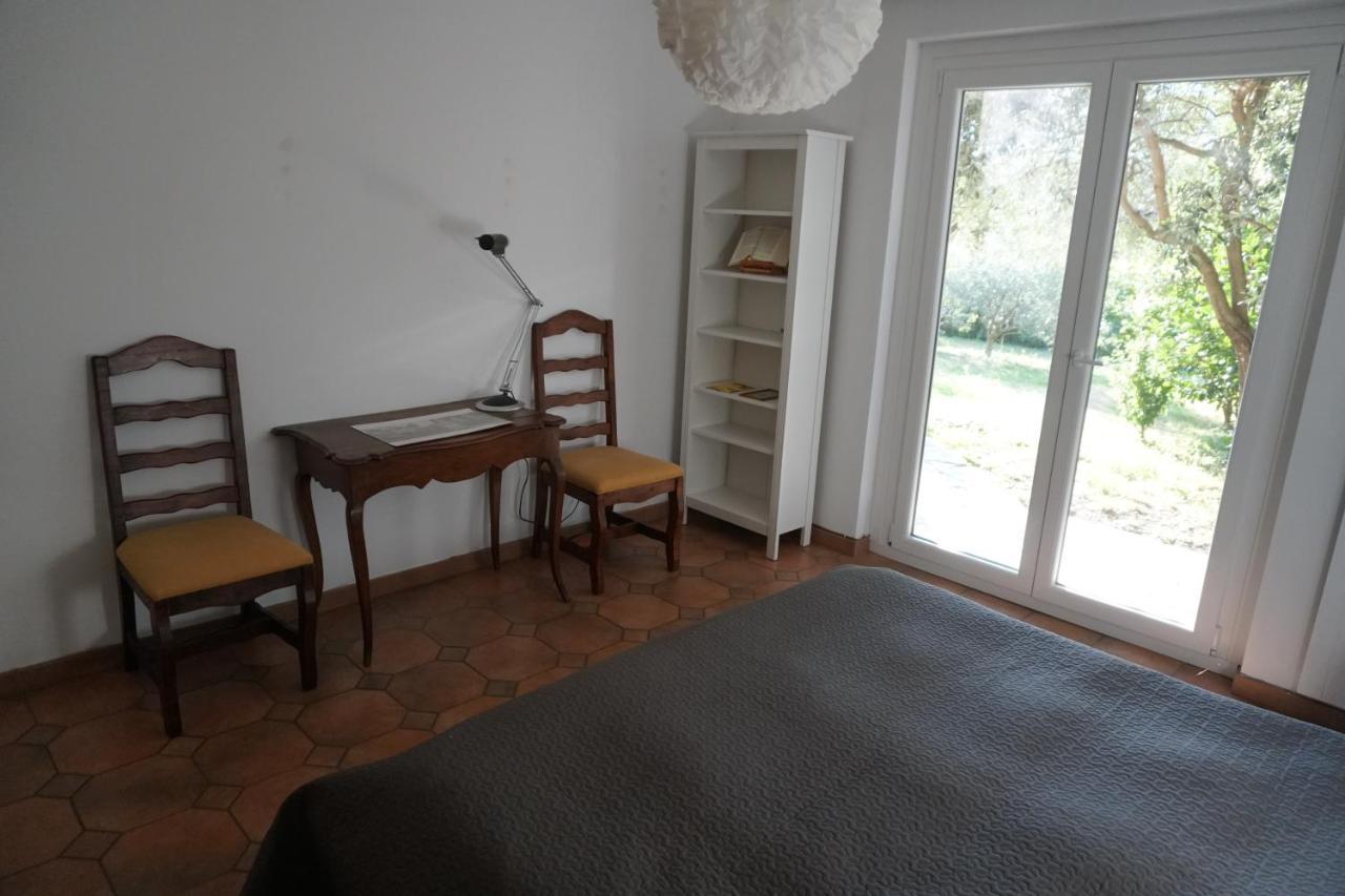 Golden Hill - Big Rooms With Kitchen And Garden Collina d'Oro Buitenkant foto